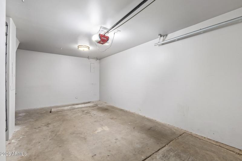 32 - Paradise Village