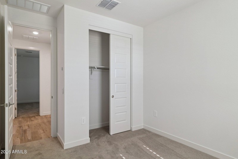 20-web-or-mls-2544-villa-linda-dr