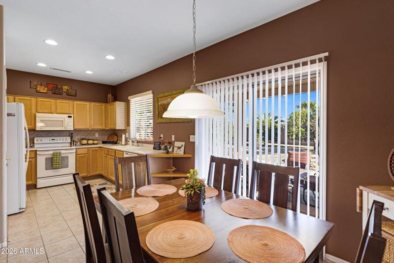 19253 N Hunters Run-10