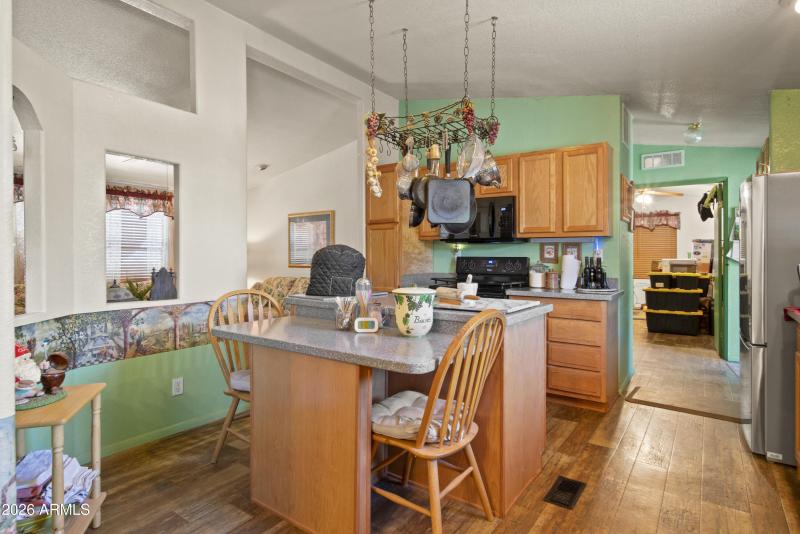 22780 W Sunrise Rd 00038