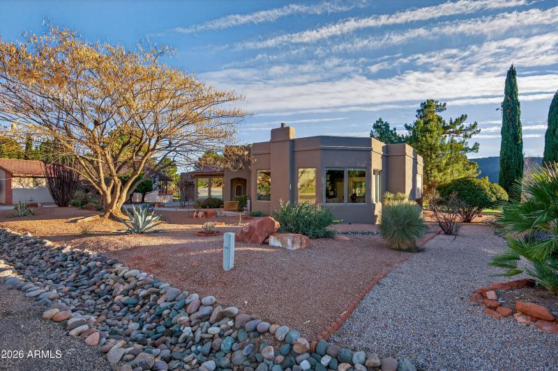 345 Merry Go Round Rock Rd Sedona AZ-10
