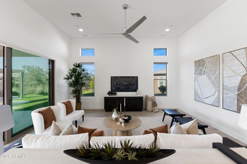 17750 E Paria Canyon-27