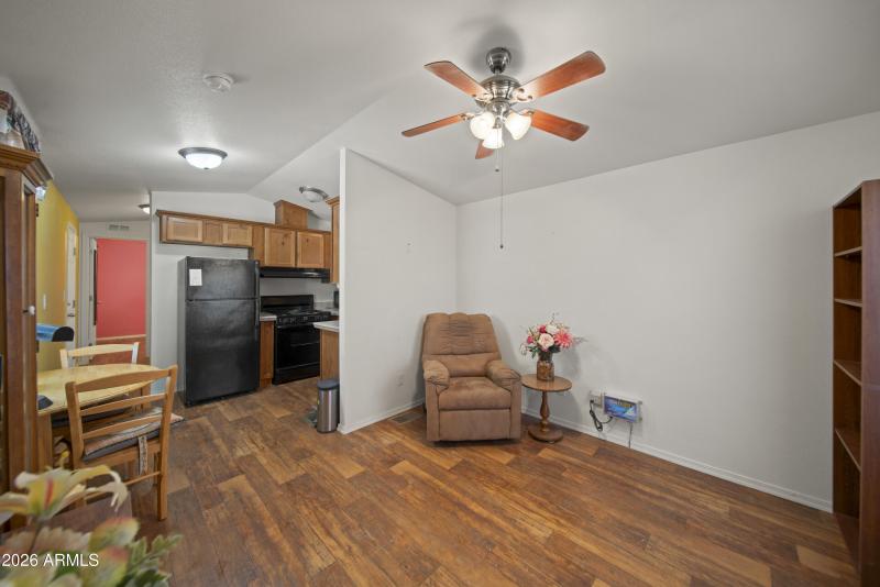 22780 W Sunrise Rd 00049