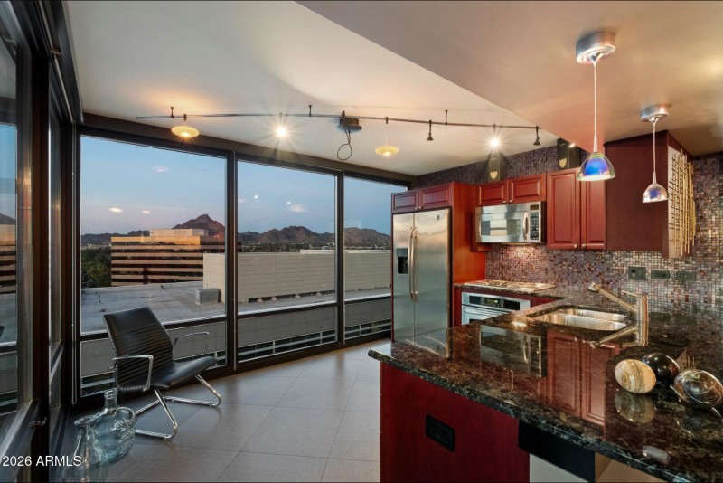 7) 66315-69504f0d36c2d