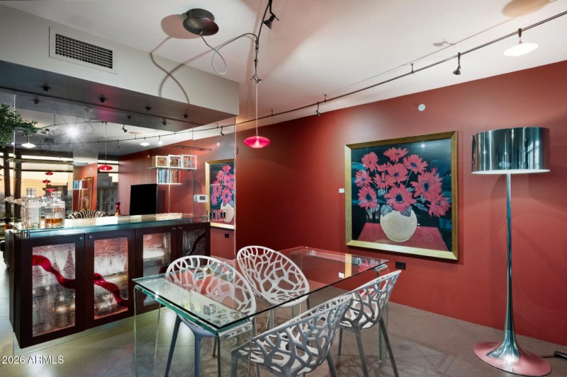 8) 66315-695051615ce4b