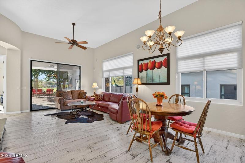 8-web-or-mls-05- E Eagle Crest Dr