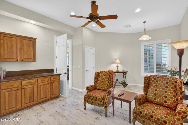 18-web-or-mls-22- E Eagle Crest Dr