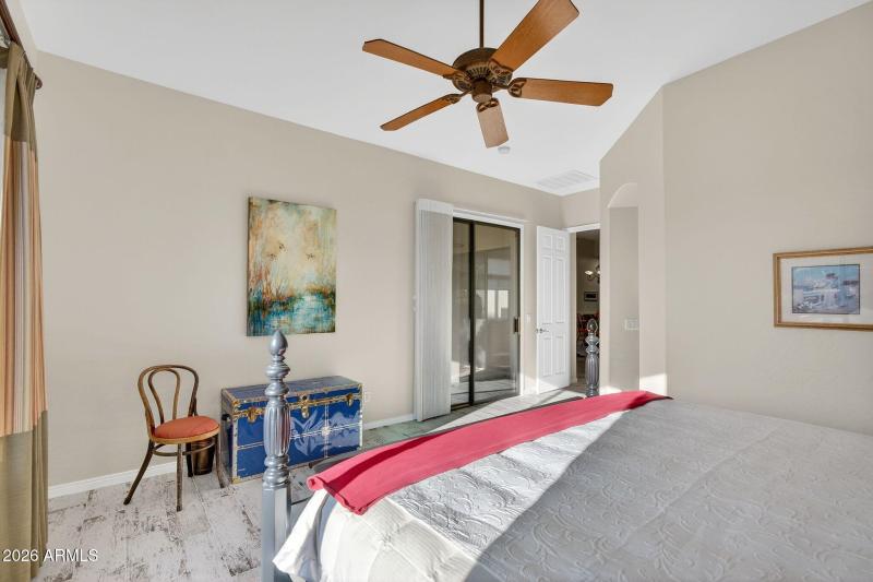 23-web-or-mls-10- E Eagle Crest Dr