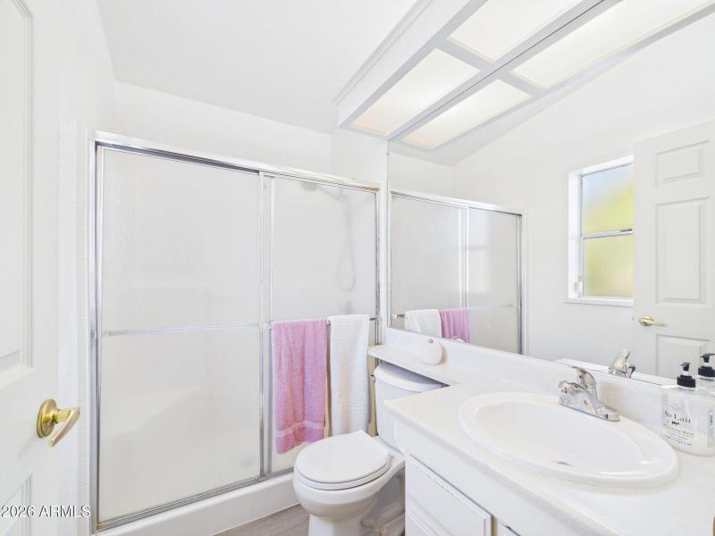 17-web-or-mls-CAM03379G0-PR0171-STILL017