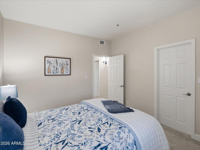 26-9600 N 96th Street Unit 212-26