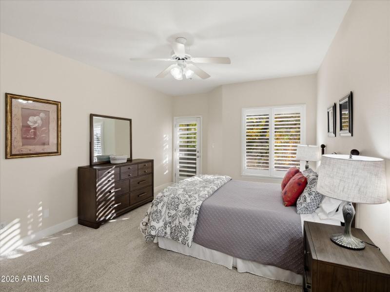 33-9600 N 96th Street Unit 212-33