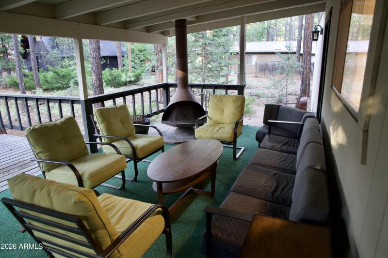 7D092A04-B8B0-4E57-9304-B3D6DCA32F08