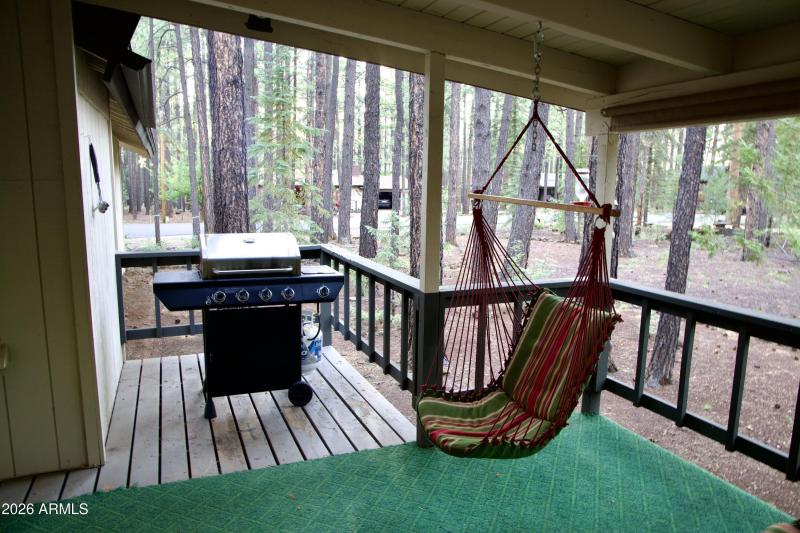 8B73F294-7C15-462E-A775-A87909ACB803