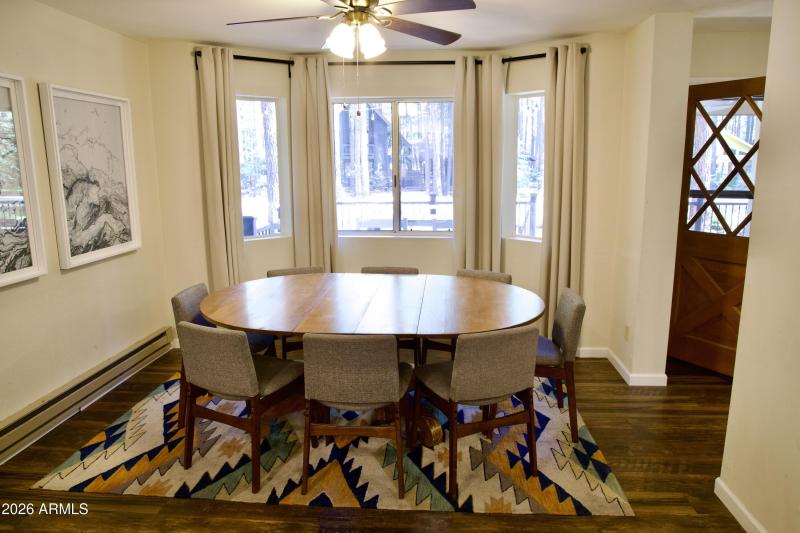 F81374B8-F82F-42AB-9F9C-D9C5C8A76756