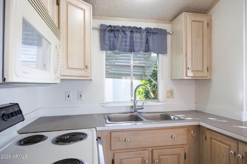 1110 N Henness Lot 921 - Kitchen 2