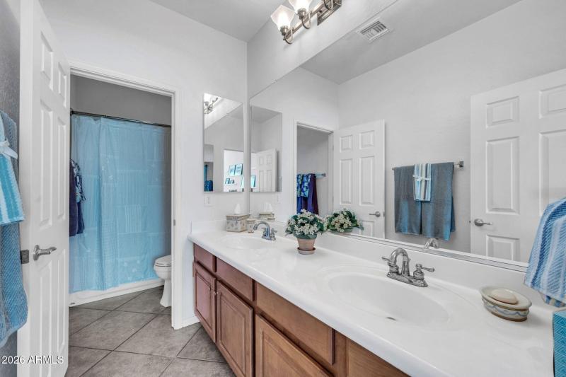 9718 S 45th Avenue, Laveen, AZ 85339