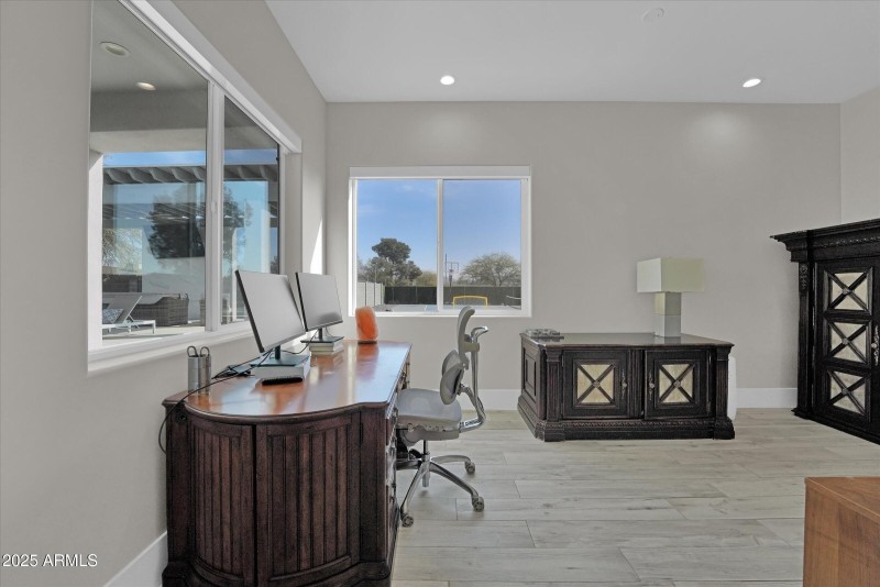 np 76 office 2-25 view back