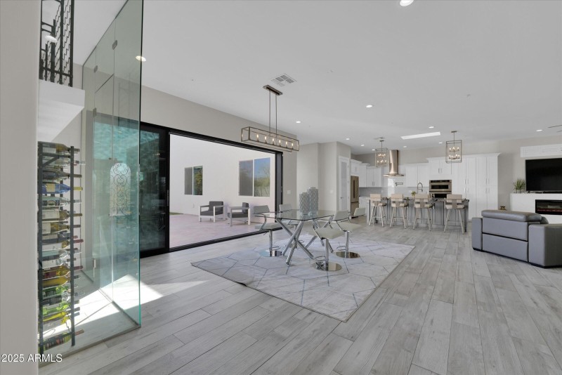 np 76 wine dinning kitchen 2-25