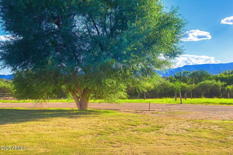 HK5A3145-HDR1-PLS-1280