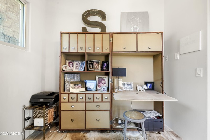 56-Office Nook 2
