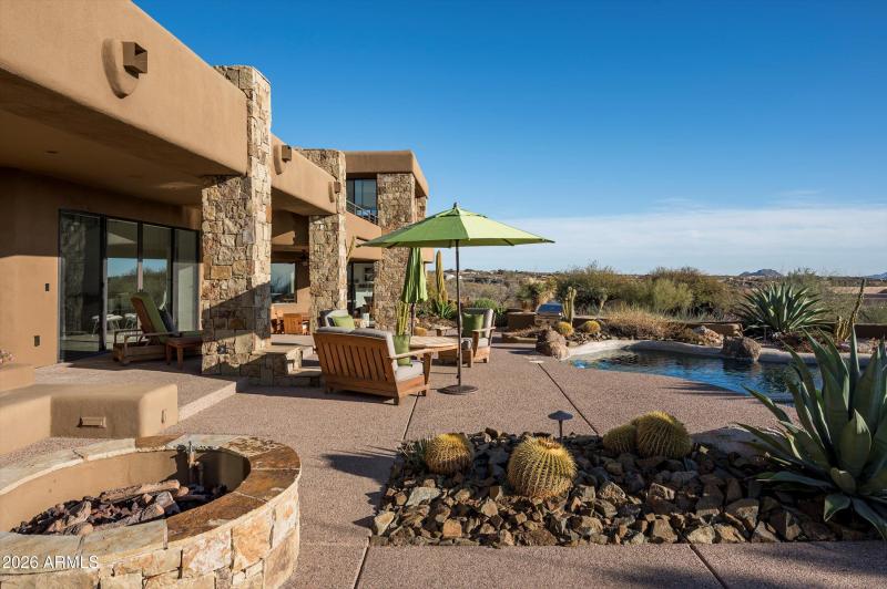 Firepit | Patio to the East