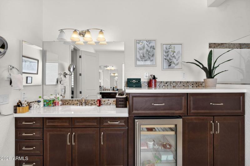 28-web-or-mls-67- S 228th Pl