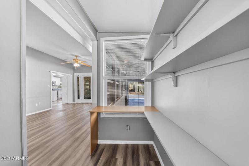 Lot 39070-011-017-1500x1000