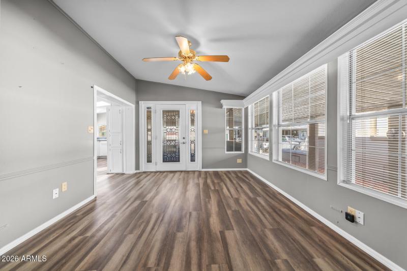 Lot 39075-008-003-1500x1000