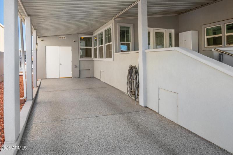 Lot 39096-004-012-1500x1000