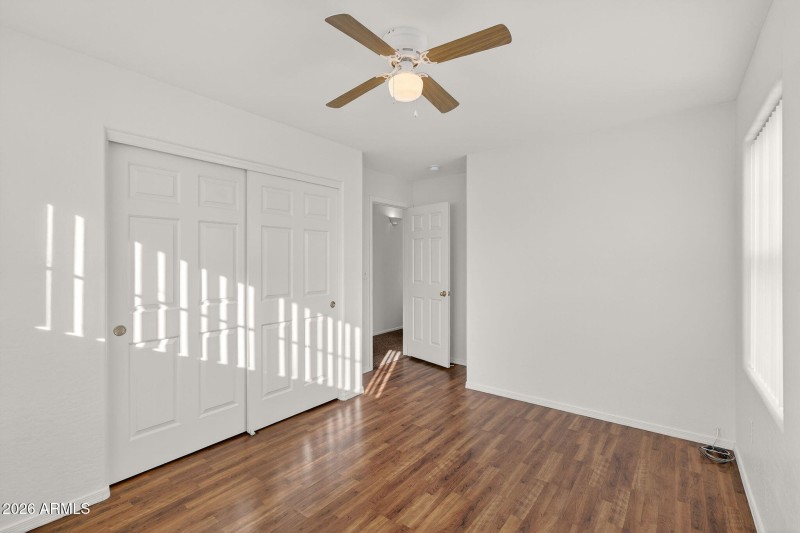 21-web-or-mls-16-W Darrow St