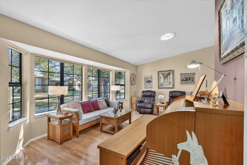 5-web-or-mls-05- Bolero Dr