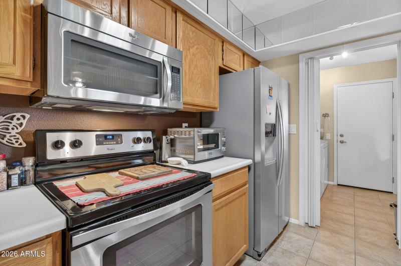 16-web-or-mls-21- Bolero Dr