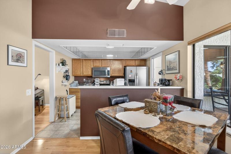 18-web-or-mls-16- Bolero Dr