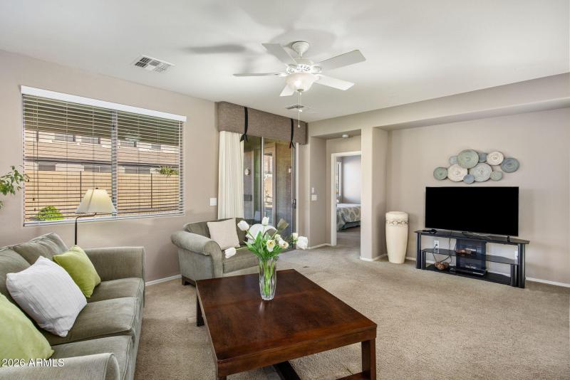 16-web-or-mls-D46A5683 copy