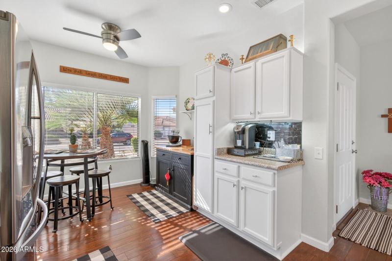 16_16100_W_Eagle_Ridge_Drive16_mls