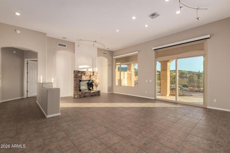 Living Rm and Dining Rm w/ Newer Sliders