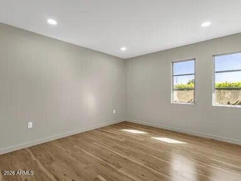 42cc7169e9f192a972c6b7db6ceab8c0-cc_ft_3