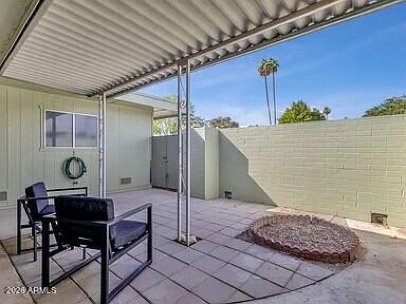 2104bf6c338bae6933afeddf798683c7-cc_ft_3