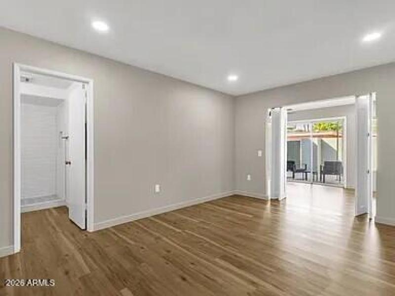 f05adf5b332cfbecd974b0fd1d37fb09-cc_ft_3