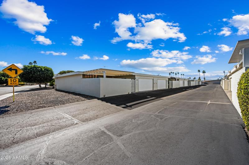 40-17056N107thA-ocupix-