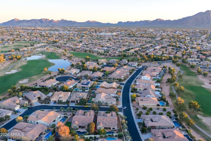 66-3738-E-Riopelle-Ave-Drone-8