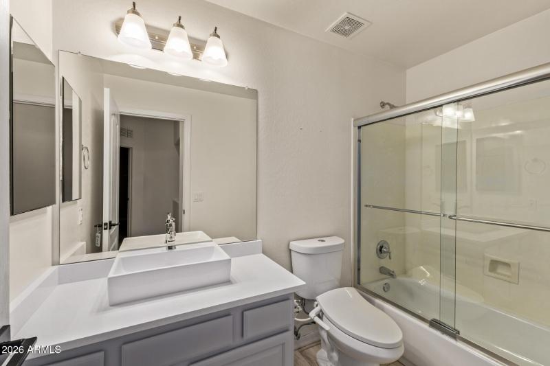 Updated Guest Bathroom