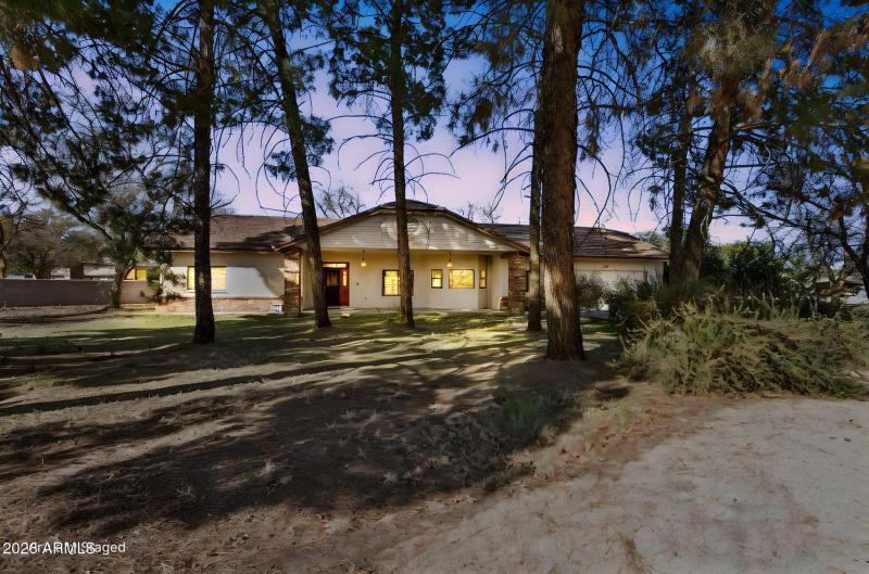 Relaxing Evening on the Porch