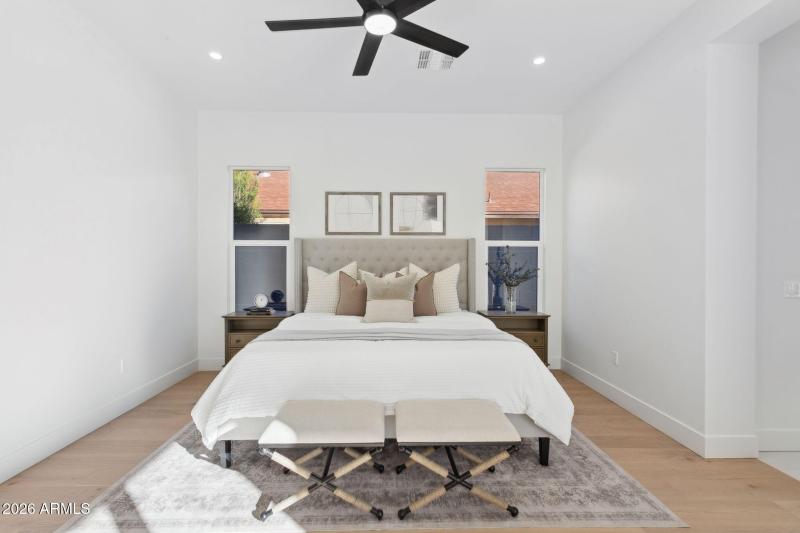 27-web-or-mls-5335-e-kelton-ln