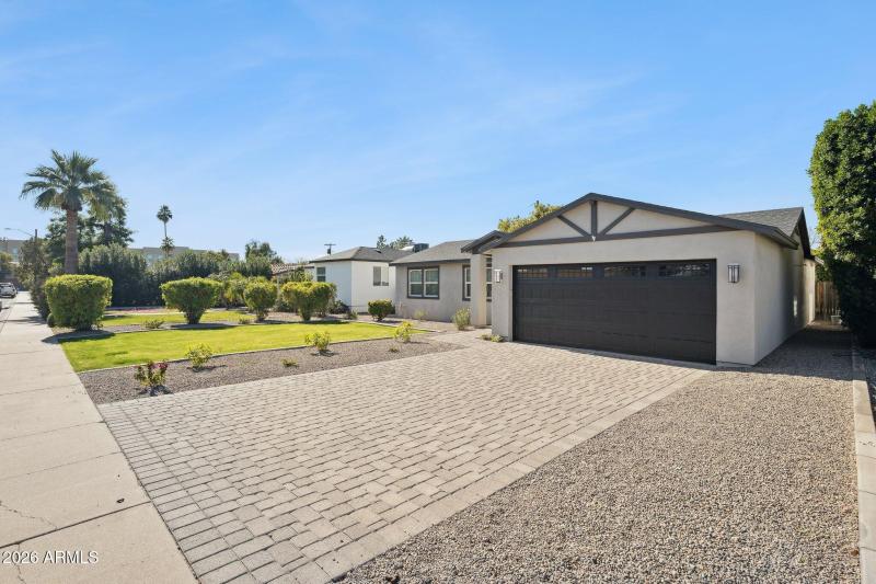 1-web-or-mls-4232-north-19th-pl