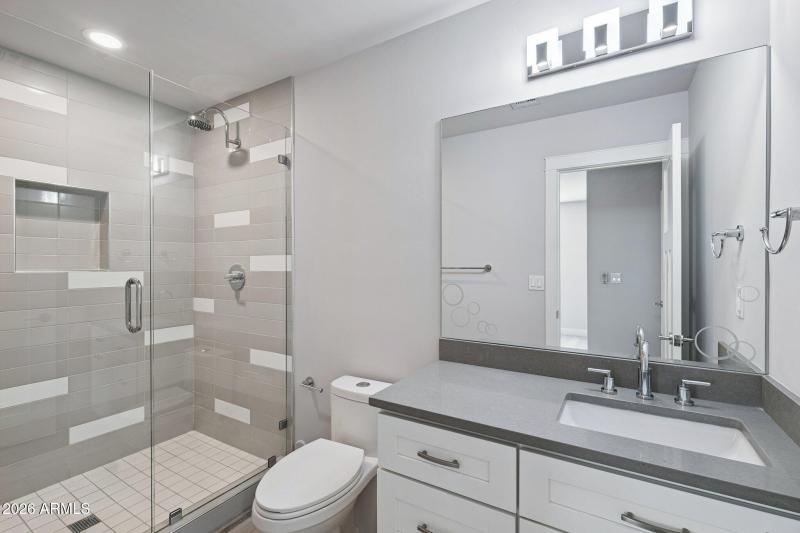 34-web-or-mls-4232-north-19th-pl