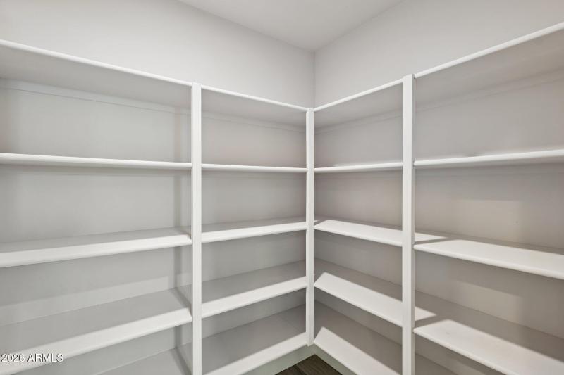 41-web-or-mls-4232-north-19th-pl