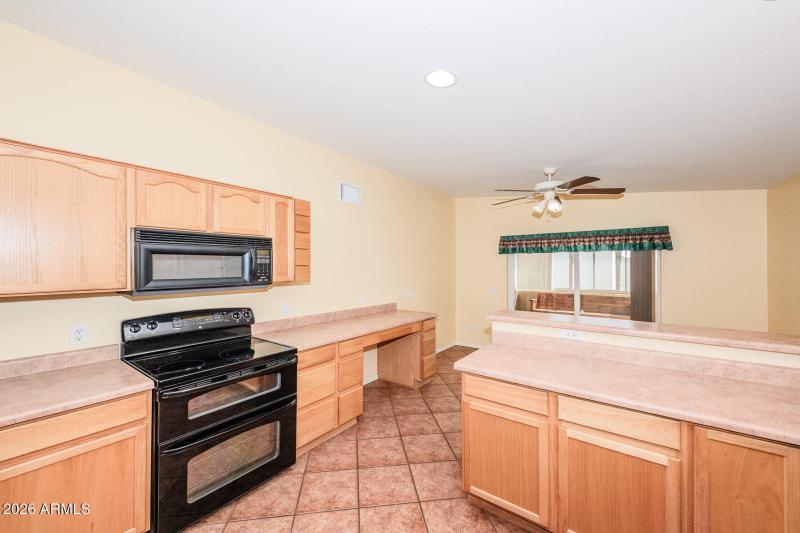 015 - 511 S. Clubhouse Lane