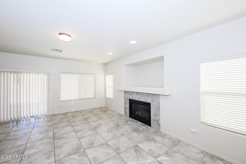 012 - 5483 Waco Drive