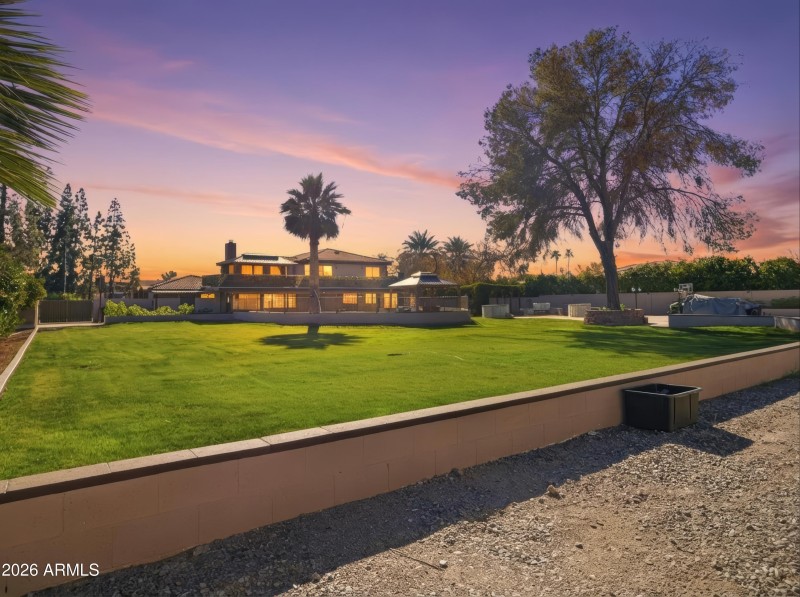 Twilight Inverness High Res5